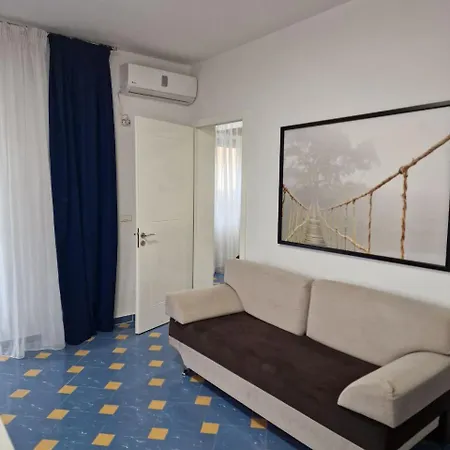 Seaside Durres Shkembi Zone Голем