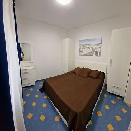 Apartment Seaside Durres Shkembi Zone
